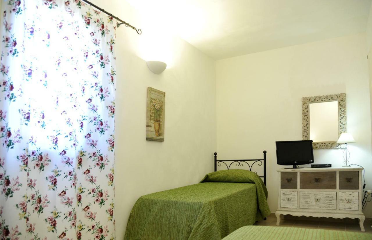 Trullo Delle Querce Suite Private Pool Martina Franca Ngoại thất bức ảnh