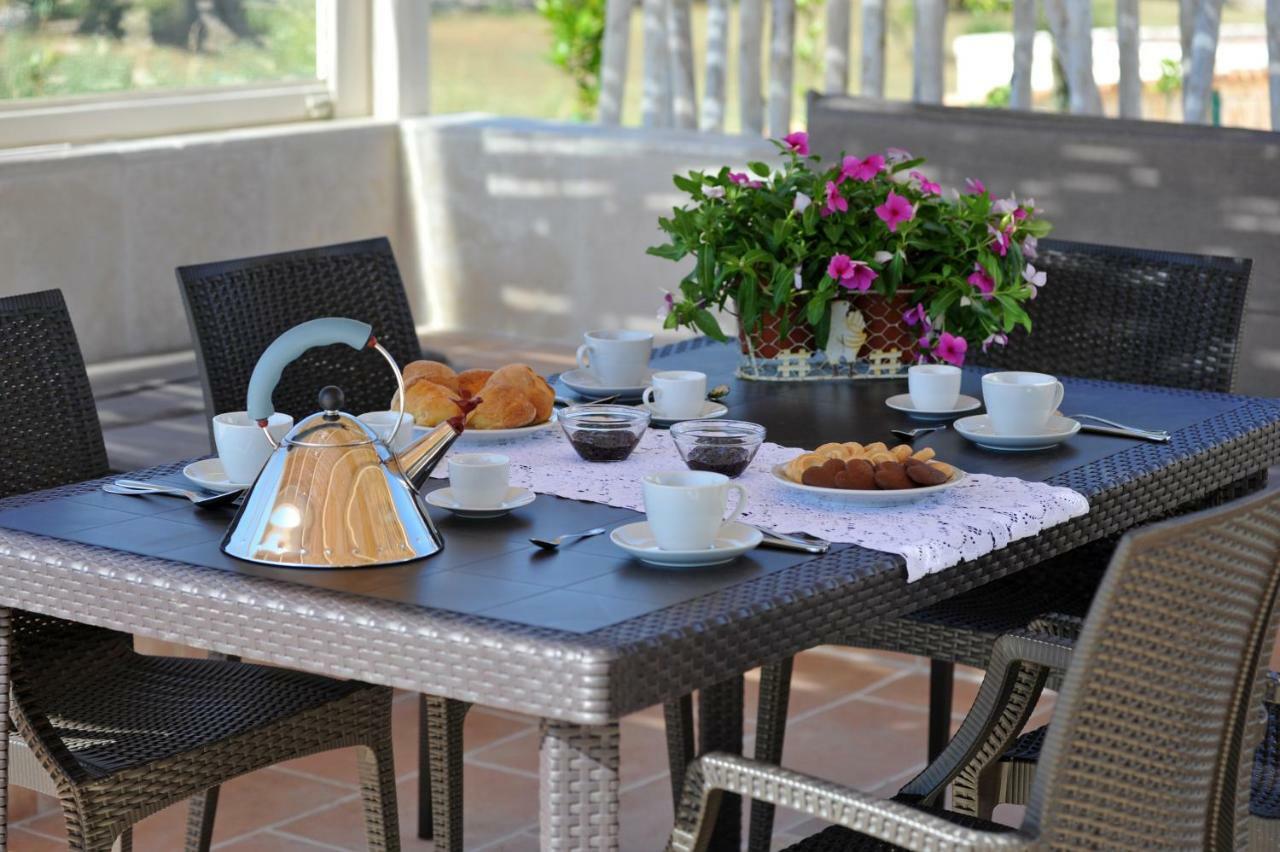 Trullo Delle Querce Suite Private Pool Martina Franca Ngoại thất bức ảnh